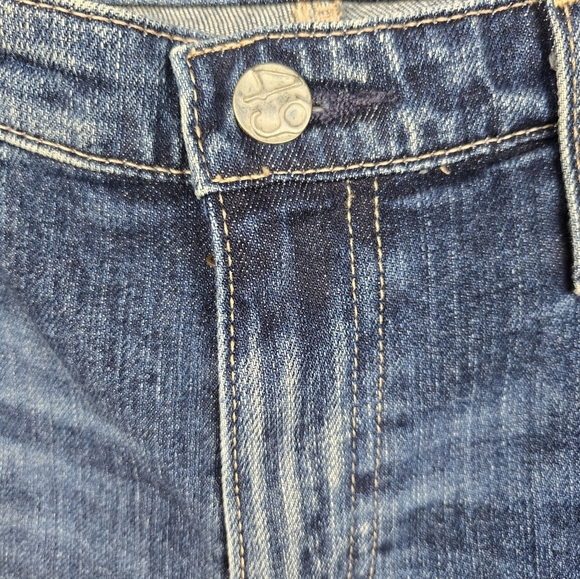 NWOT AG straight leg high rise crop. "The Isabelle". Distressed denim SZ 30 - Picture 6 of 12